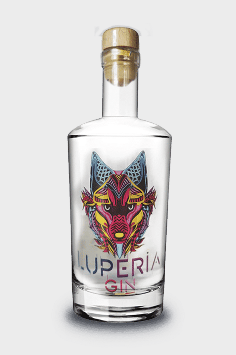 Ferme de Harzé - Idée cadeau 🎁 Bière LUPERIA fermentation avec le Gin  Lupéria pendant +/- 1mois Coffret 4 bières et 1 verre à 20€